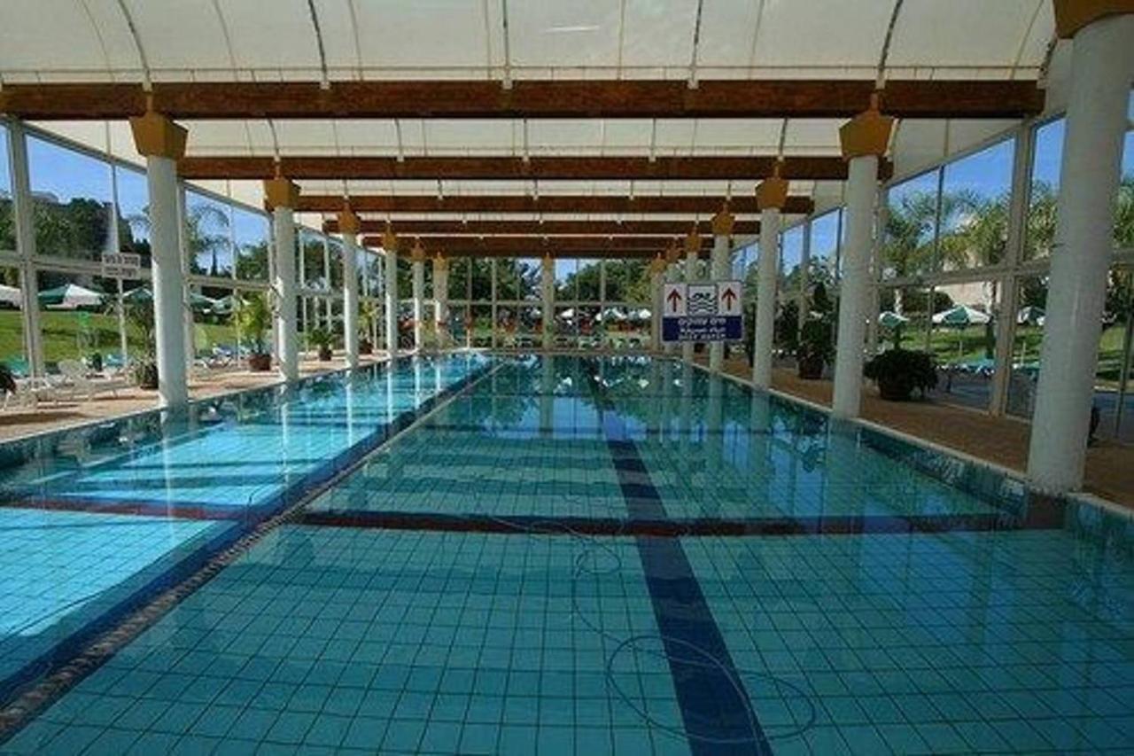 Caesars Place Sea View 2Br Neot Golf Caesarea Buitenkant foto